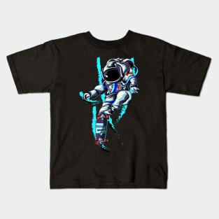 astronaut skateboard Kids T-Shirt